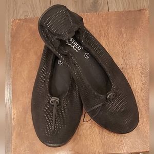 A'rcopedico anatomic flats